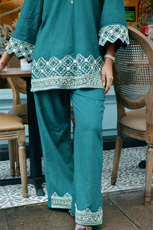 Botanic Charm | Grace in Every Thread